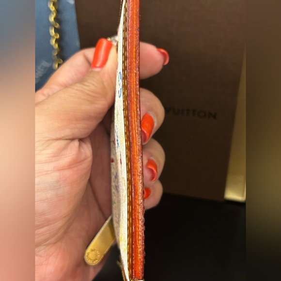 Louis Vuitton Murakami Key Cles with Box. BC Condition. - Picture 7 of 14
